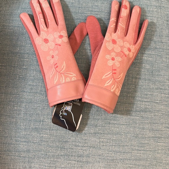 Pink Floral Tech Gloves Size S/M - Picture 6 of 6